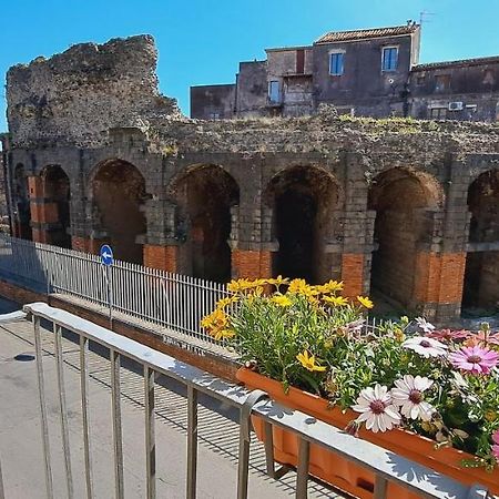 Odeonhouse - Catania - Parking Included Lägenhet Exteriör bild